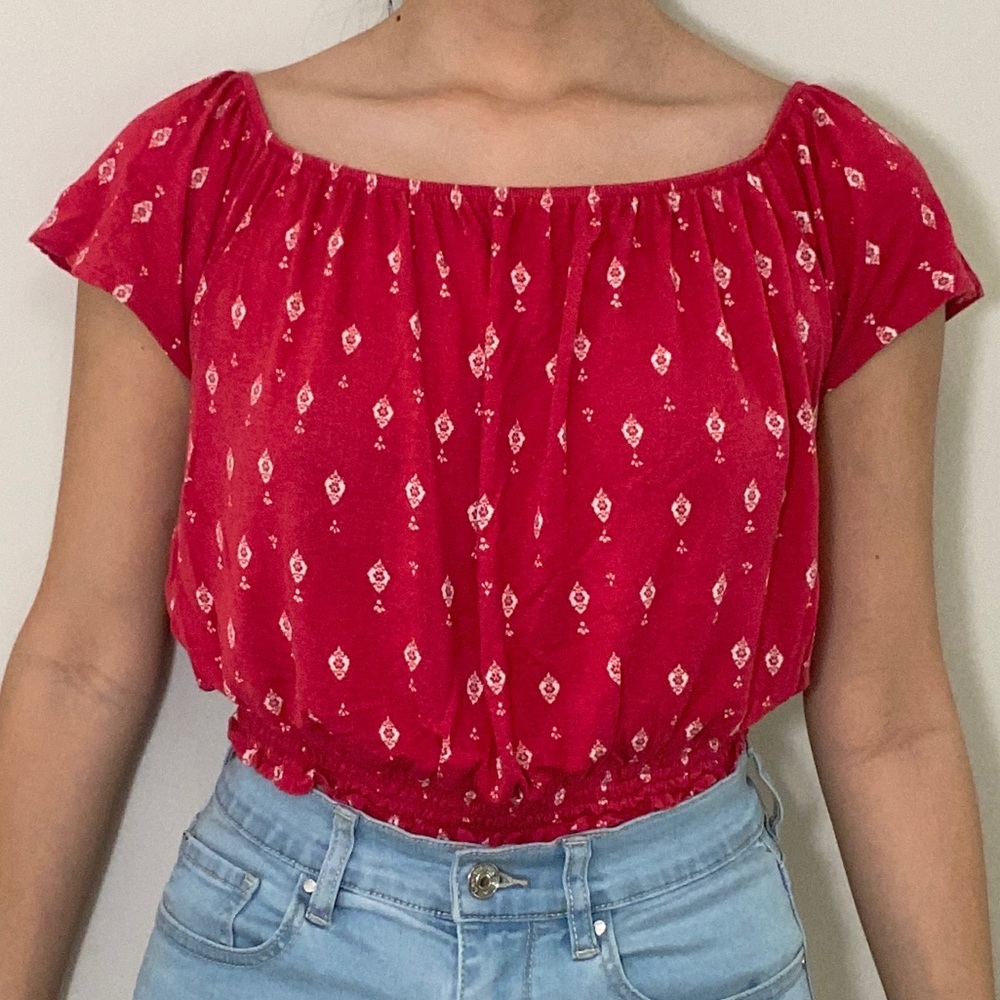 H&M crop top